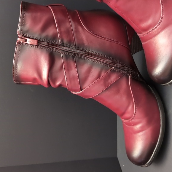 Vangelo Donna Red Heeled Faux Fur Lined Side Zippered Ankle Boots,Size 40. - Picture 3 of 15